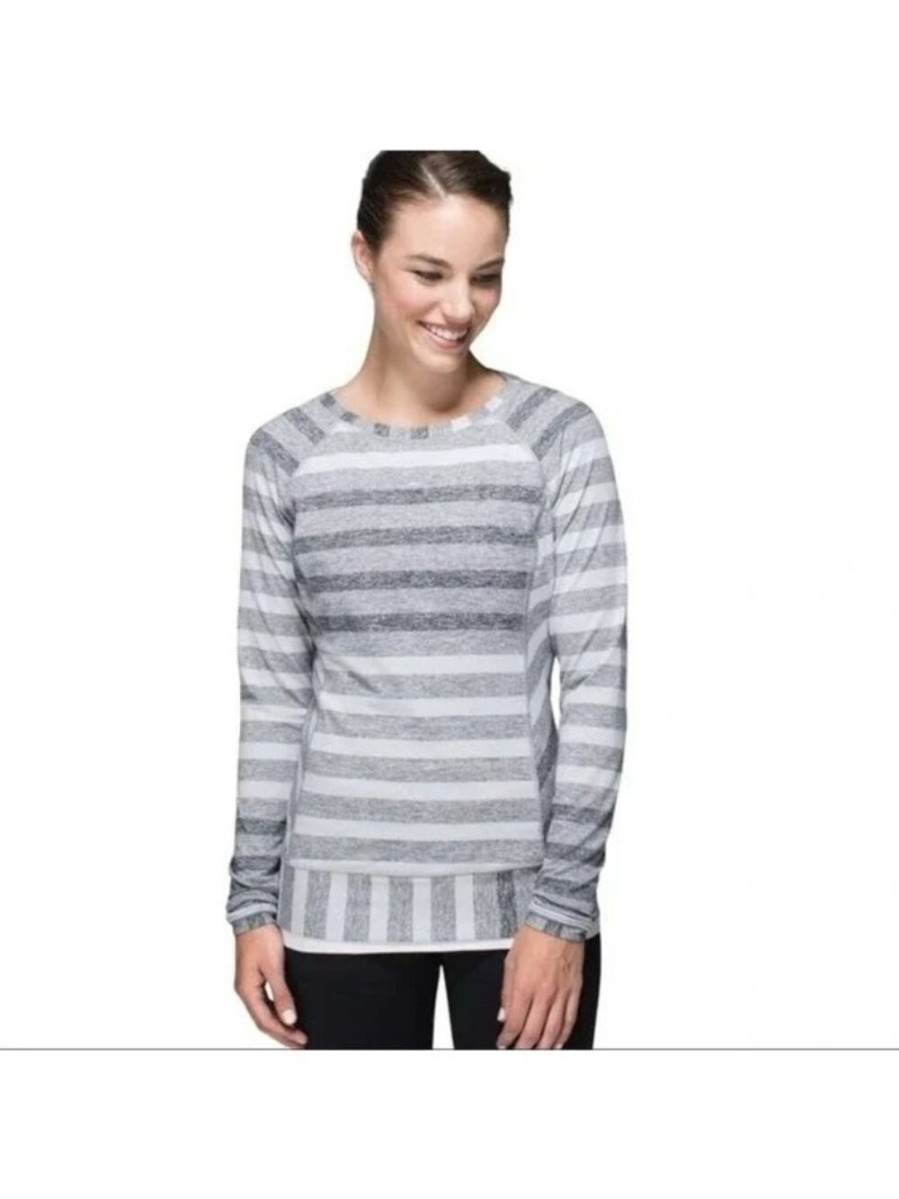 Lululemon Womens Marshmallow Stripe Gray Race Your Pace Long Sleeve Top Size 6